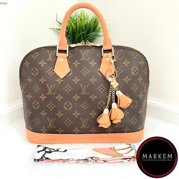 ✅AUTHENTIC✅LOUIS VUITTON ALMA PM